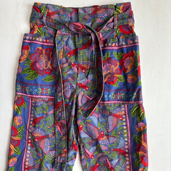 FARM RIO Macaw Flight Pants - Picture 4 of 8